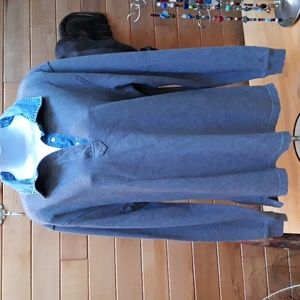 Lands End ladies long sleeve top.